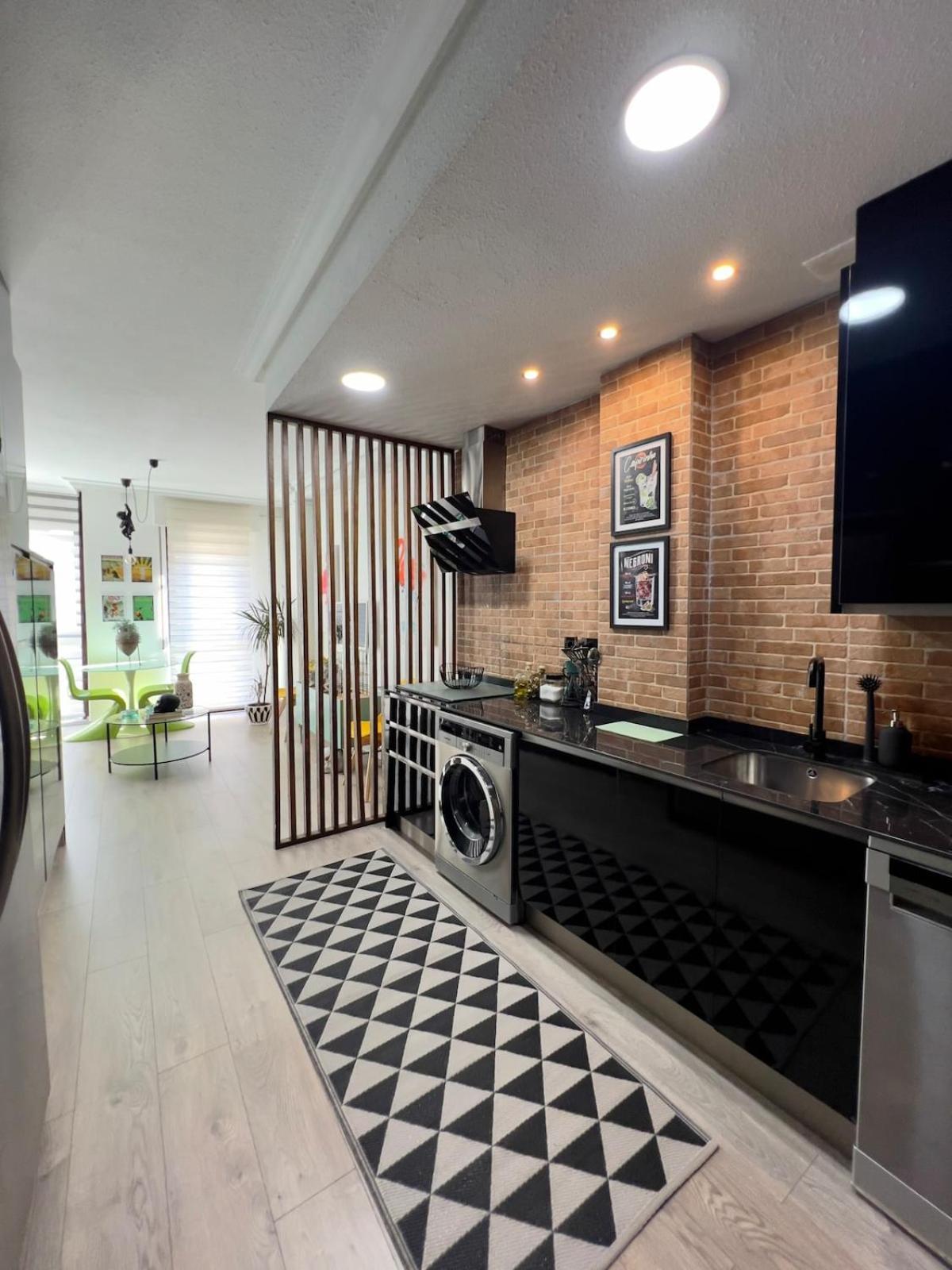 Padre Suarez Apartment *